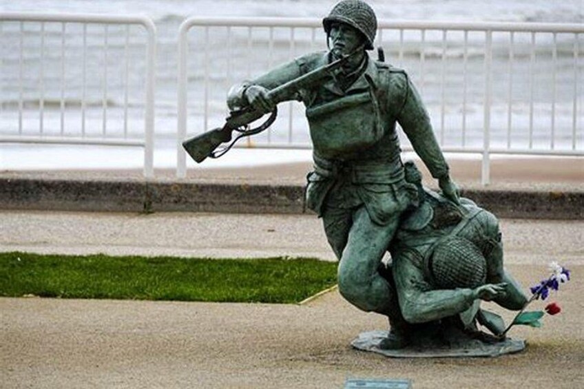 Normandy WW2 Full Day Classic Jeep Tour 2