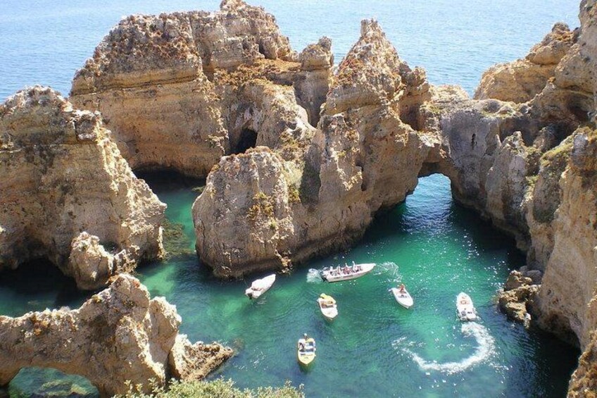 Caves of Piedade 1