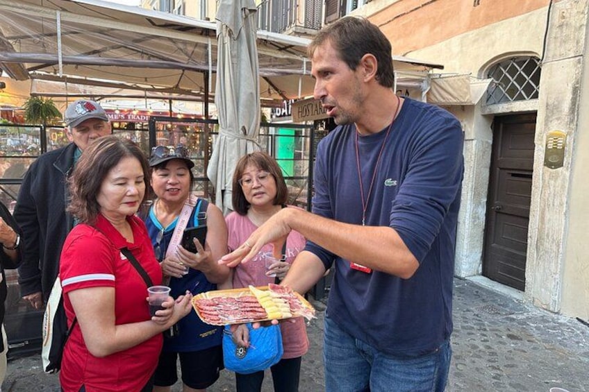 Rome Food Tour: Trastevere Hidden Gems with Dinner & Wine 3