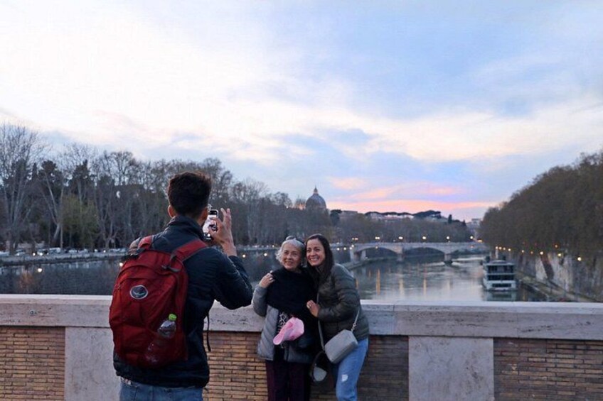 Rome Food Tour: Trastevere Hidden Gems with Dinner & Wine 3