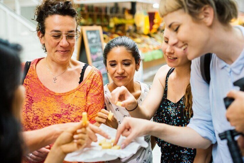 Berlin Private Walking Food Tour With Locals: the 10 Tastings 