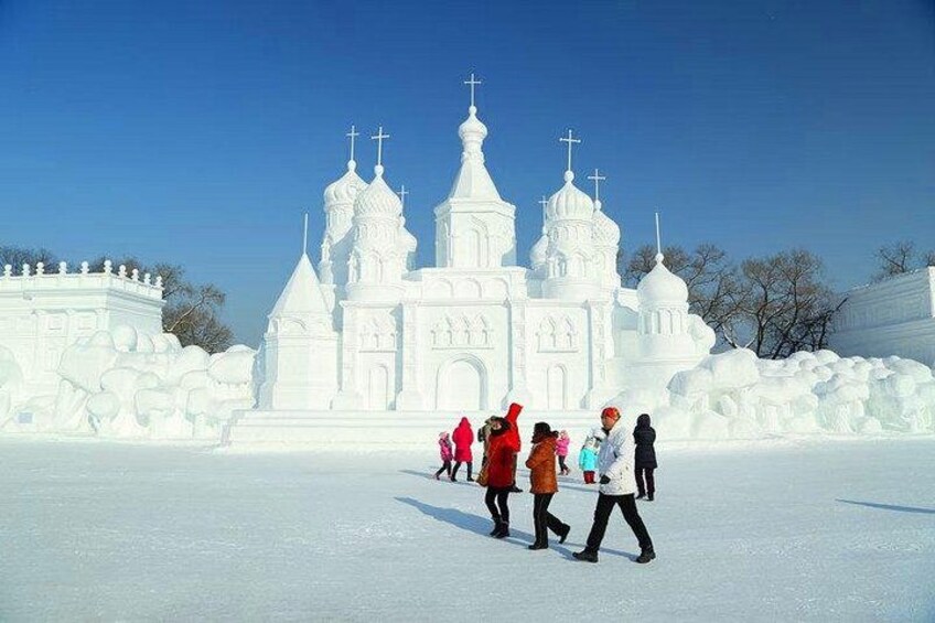 Group Tour to Harbin Ice and Snow World plus Sun Island Snow Sculpture Festival 2
