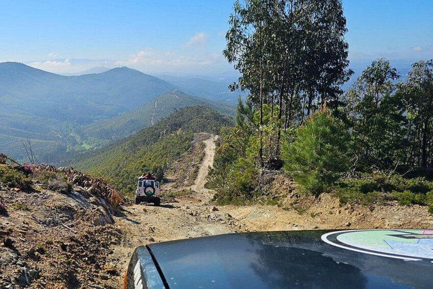 Porto Mountains in 4x4-Small Group 4