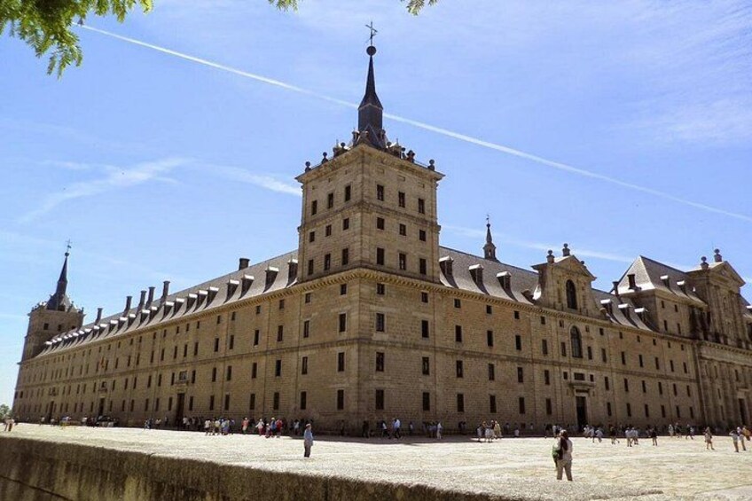 Monastery of San Lorenzo de El Escorial 1