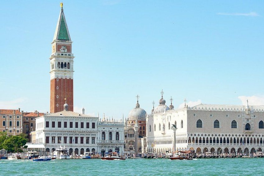 Venice Full-Day Tour from Lake Garda 1