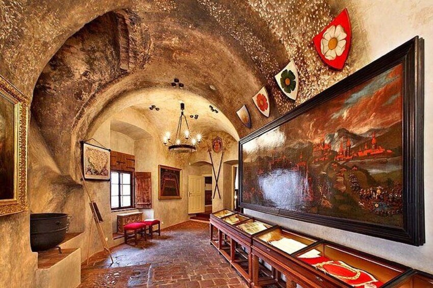 Private One-Way Sightseeing Transfer from Prague to Vienna via Cesky Krumlov 2
