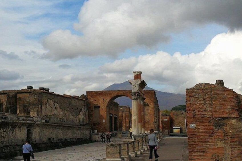 Pompeii guided walking tour 2
