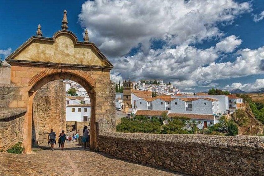 ronda gate 5