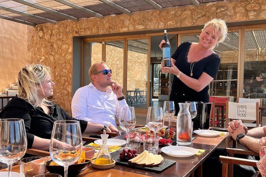 AVENIDA WINE EXPERIENCE- Treasures of the local wine 3