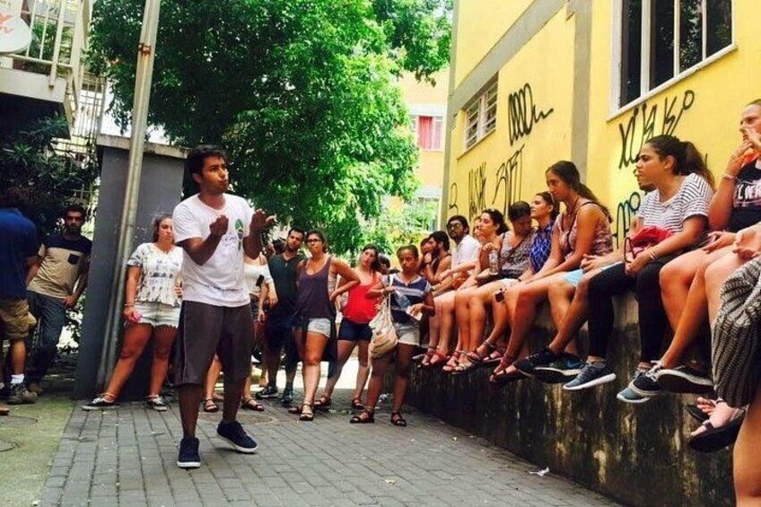 3 Hour Rocinha Favela Walking Tour with a Local Guide 2