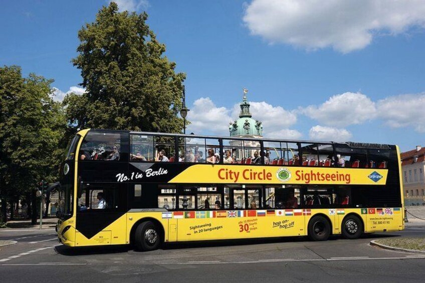 Berlin City Hop-on Hop-off Tour with Optional Cruise