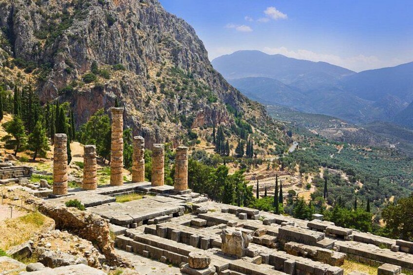 Delphi Experience With Tickets, Official Guide and Hotel pick up 1
