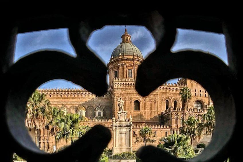 Palermo No Mafia walking tour: discover the Anti-mafia culture in Sicily 2