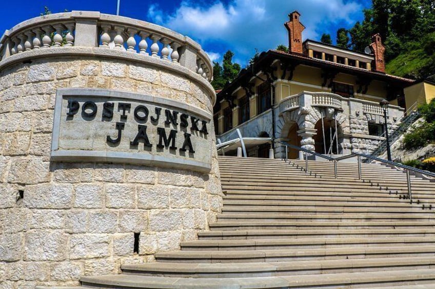 Postojna Cave entrance 2
