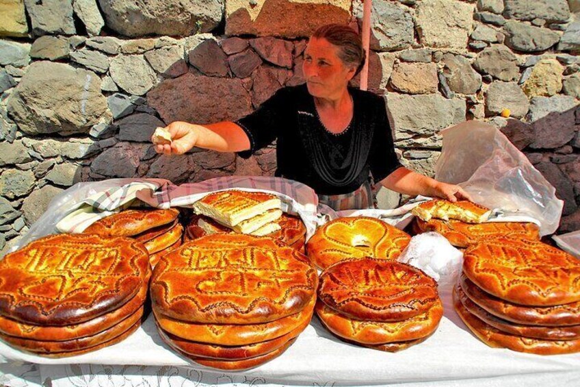 Private tour to Garni - Geghard - Tsaghkadzor (Kecharis) 1