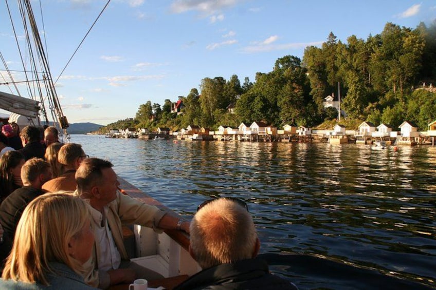 Passing numerous bath houses 3