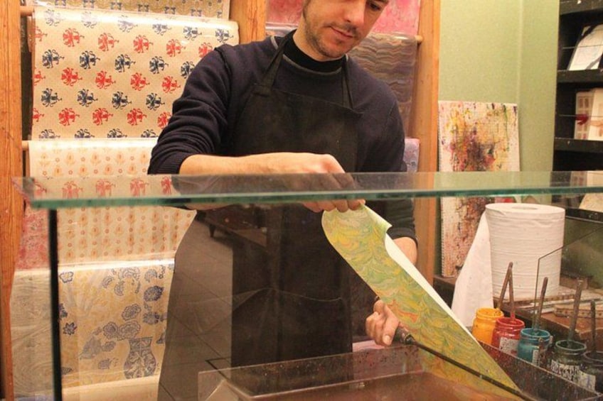 Authentic tour of Florence's artisan workshops 1