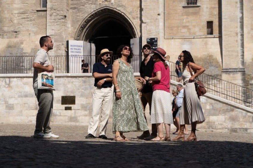 Provence Day Trip from Marseille : Baux, Pont du Gard, Avignon 5