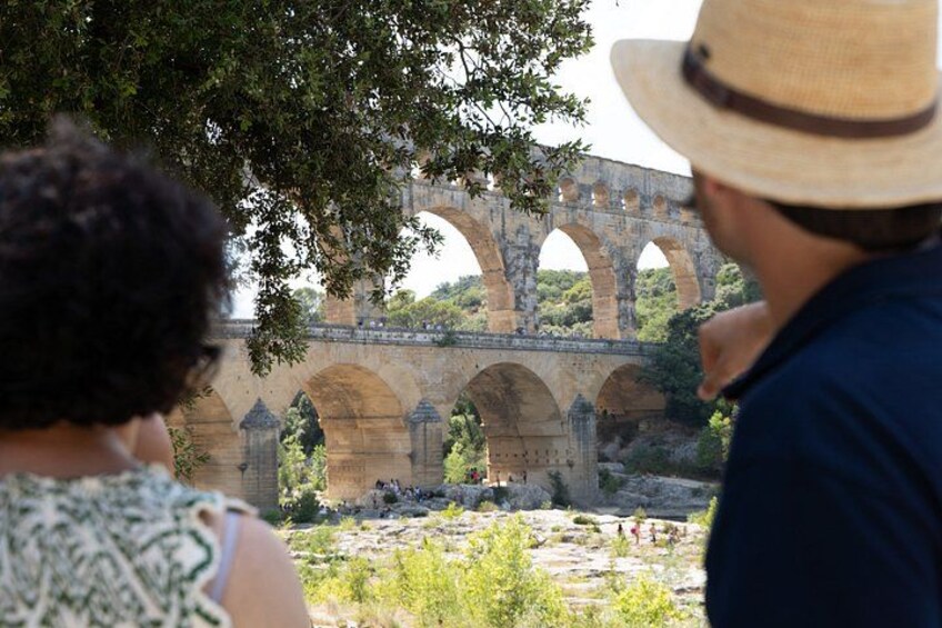 Provence Day Trip from Marseille : Baux, Pont du Gard, Avignon 5