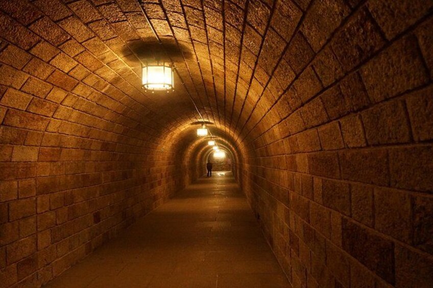 tunnel 1