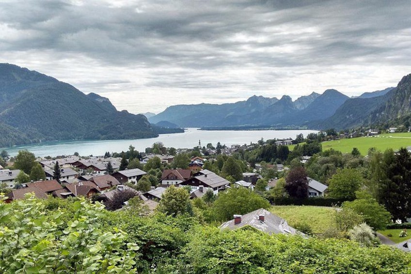 passing St Gilgen; scenic drive to Hallstatt 2