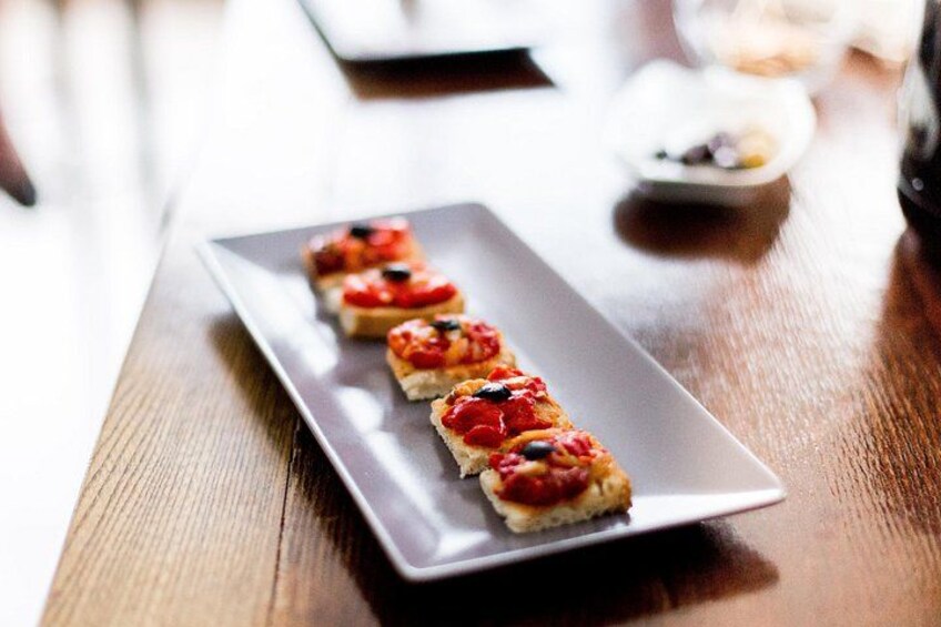 Menu Tapas: Esgarraet (Marinated Peppers & Salted Codfish) 2