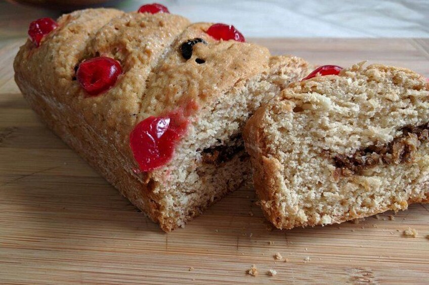 Eat coconut bread like a local 2