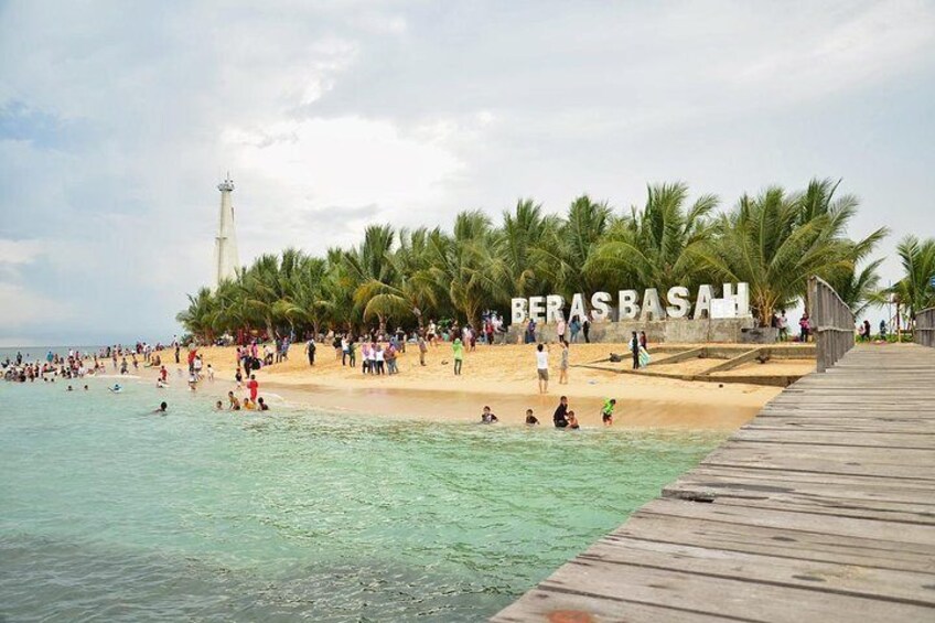 Langkawi Island Hopping Private Boat Tour with Transfer 1