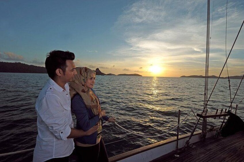 Langkawi Andaman Sea Sunset Dinner Cruise 2