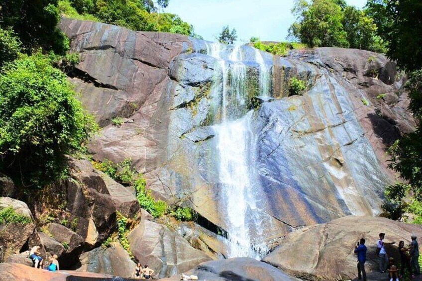 Seven Wells Waterfall is one of Langkawi's most captivating natural performances 3