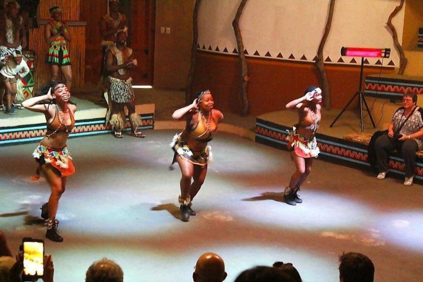 Cradle of Human Kind Tour and Lesedi Cultural Village Day Tour 5