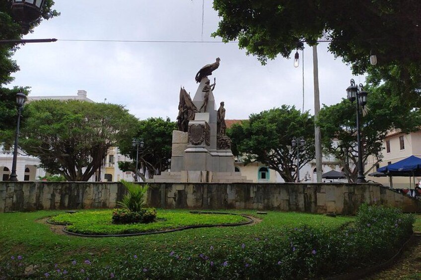 Half day of Panama city and canal tour: shared and private 4