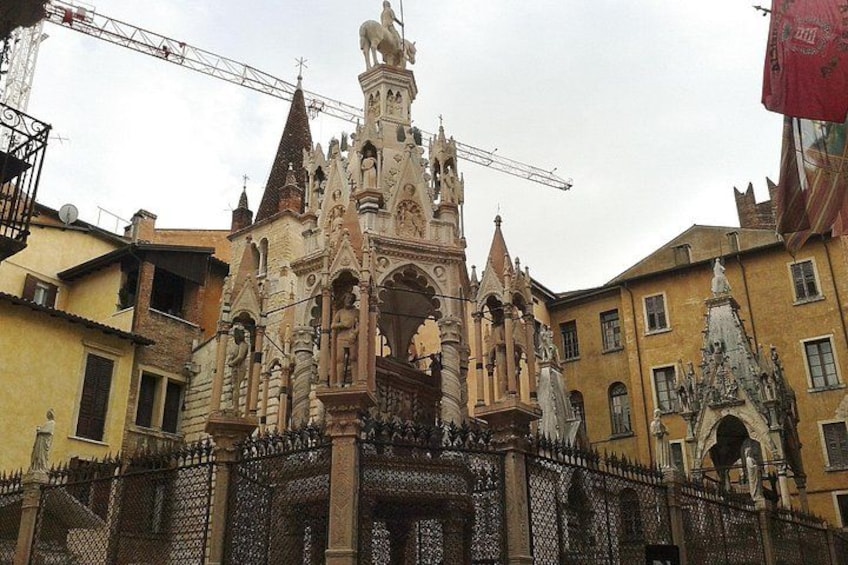 The Scala Family Tombs 3