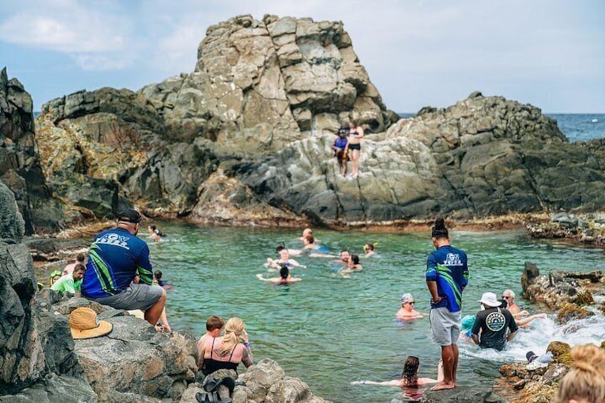 Aruba Jeep Tour: Natural Pool, Caves and Baby Beach Adventure 2