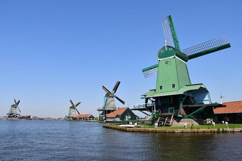 Zaanse Schans & Volendam Small-Group Tour with Hotel Pickup 1