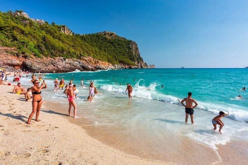 Alanya Catamaran Boat Tour with Sunbathing Swimming & Snorkelling 2