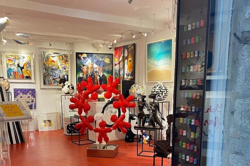 many art galleries in Saint Paul de Vence