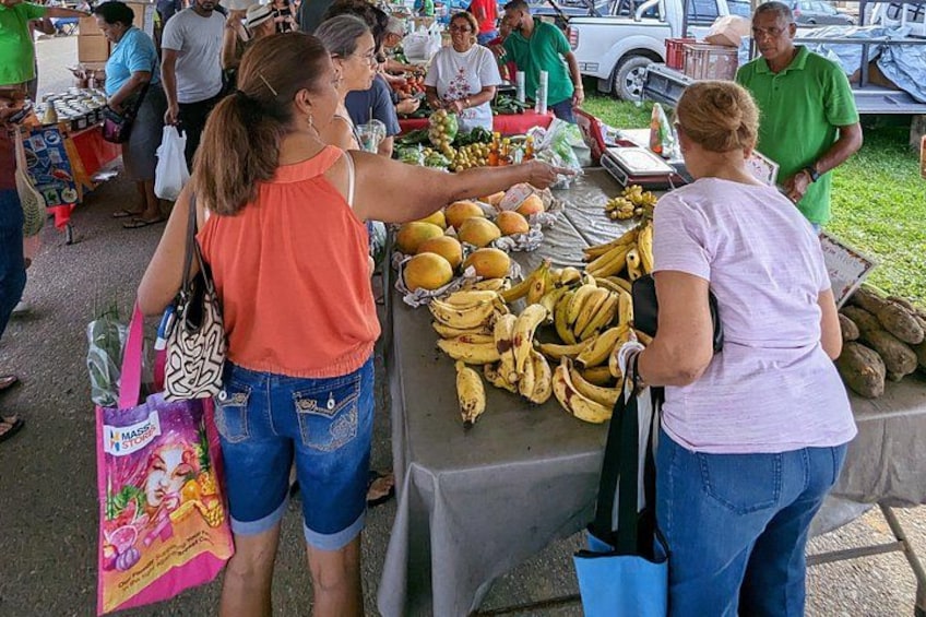 Farmers' Market 1