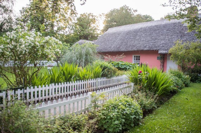 Bunratty Castle and Folk Park Admission Ticket 1