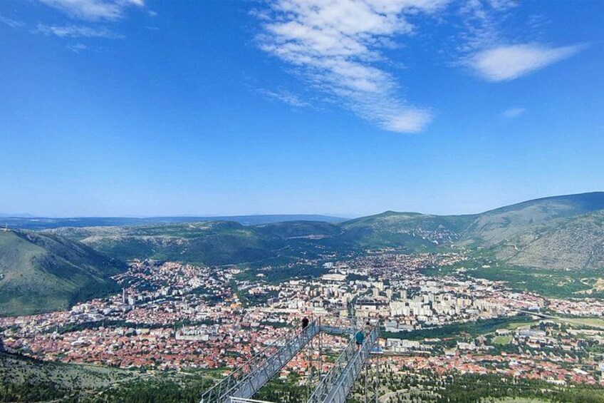 Panoramic View of Mostar / Mostar Skywalk
About 35 meters long and 15 meters high above the slopes, Fortica skywalk will provide absolutely amazing views over the entire city of Mostar. 2