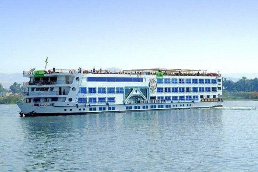4-Days Aswan sails Nile Cruise Luxor &Abu Simbel.Hot air Balloon 5