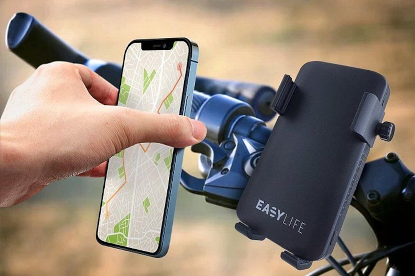 Un téléphone intelligent fixé au guidon d’un vélo, avec un appareil GPS fixé à proximité. 2