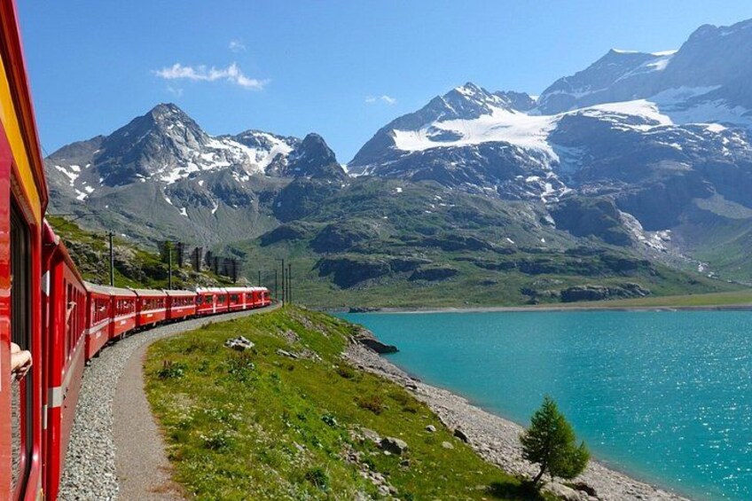Lake Como Cruise, St. Moritz & Bernina Red Train Tour from Milan 1
