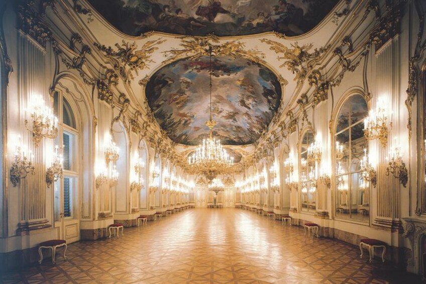 Vienna: Skip the Line Schönbrunn Palace and Gardens Guided Tour 2