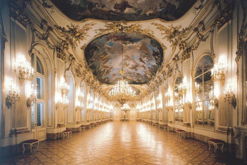 Vienna: Skip the Line Schönbrunn Palace and Gardens Guided Tour 2