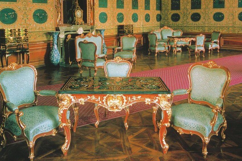 Vienna: Skip the Line Schönbrunn Palace and Gardens Guided Tour 2
