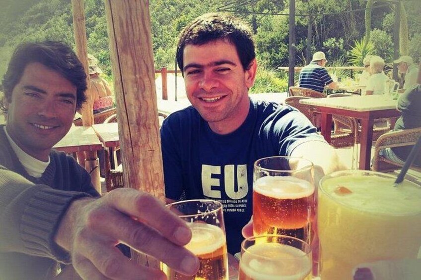 Cheers! Anyone for a cold one? 3