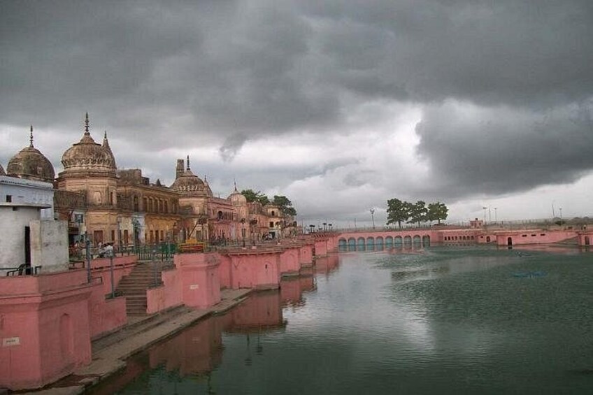 Ayodhya Tour From Lucknow (Same Day) 2