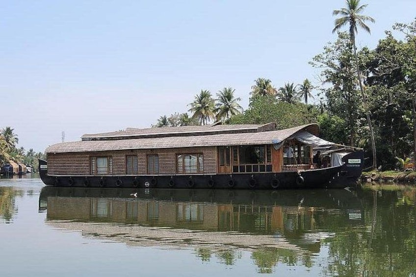 Houseboat Cruise in Bekal from Mangalore 5