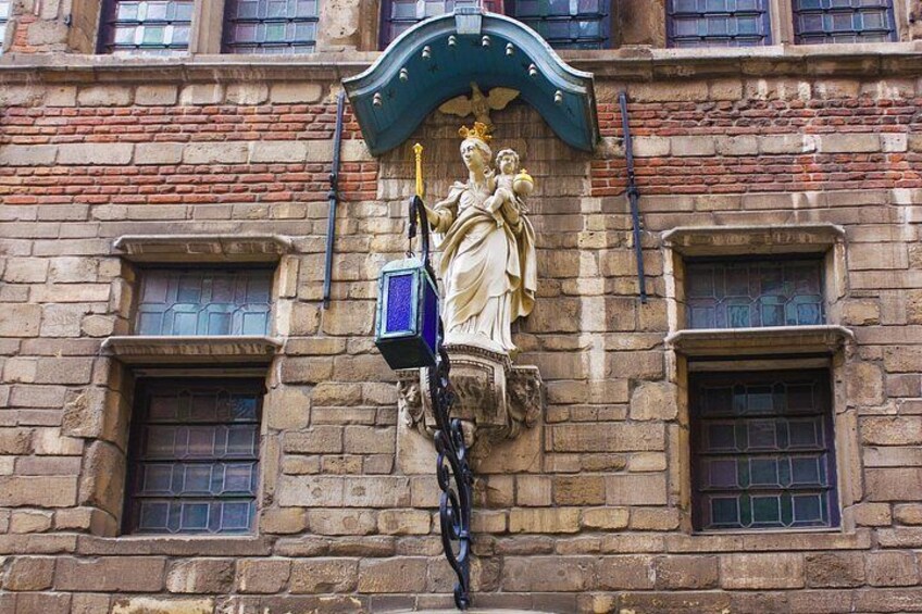 Madonnas of Antwerp 5